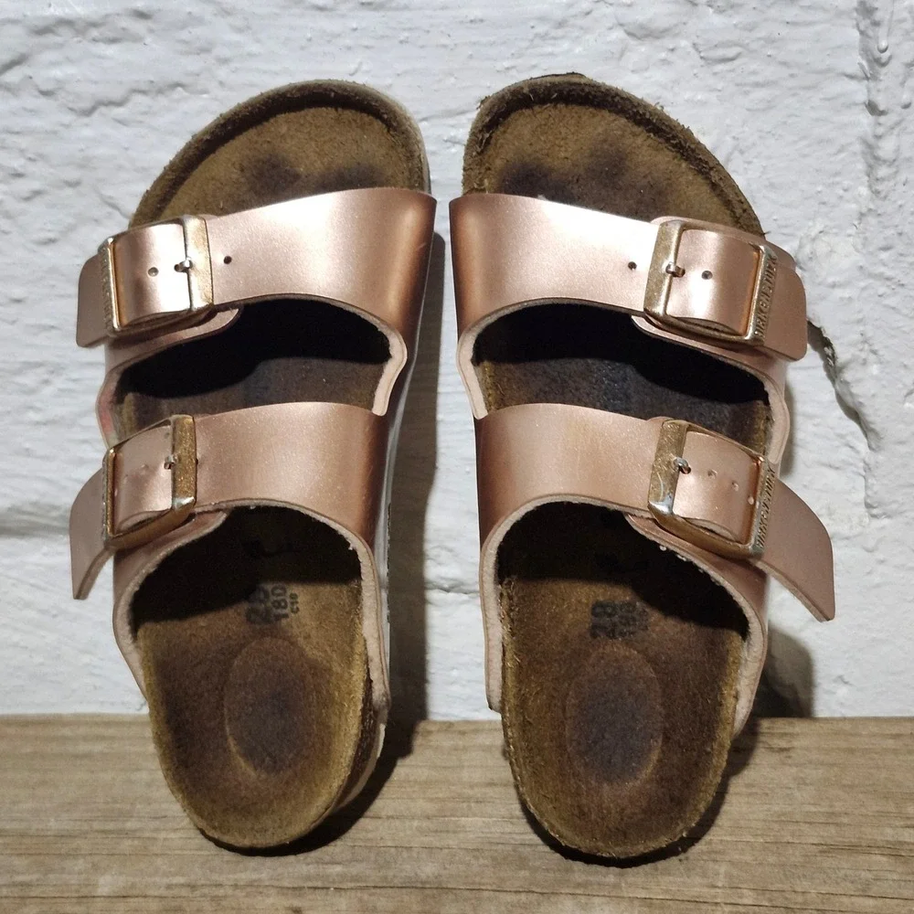 Birkenstock Arizona Kids Rose Gold Metallic Sandal EU 28 US 10-10.5 Slide